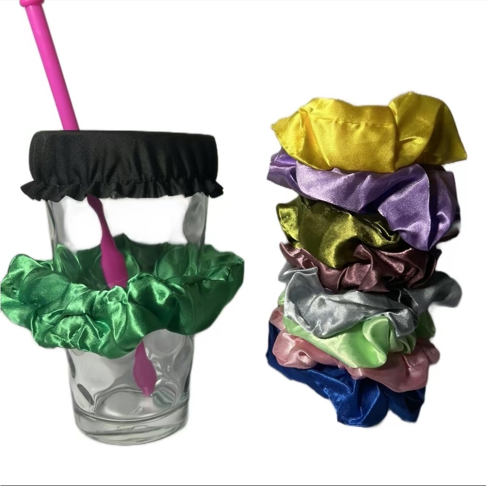 Silk- No Slipping  hair scrunchies 🎀
